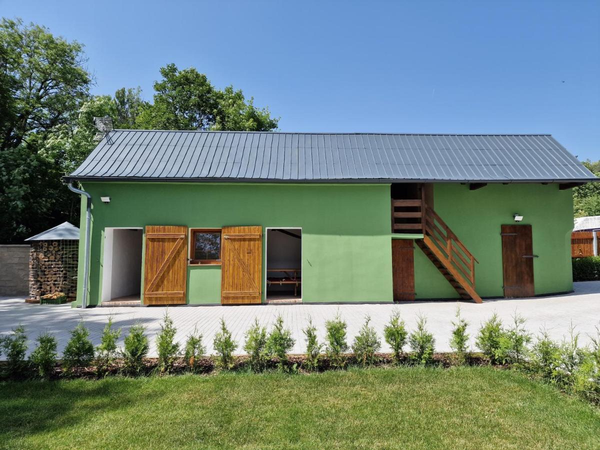 Hajenka Villa Trebivlice Luaran gambar