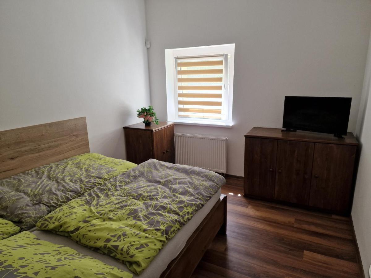 Hajenka Villa Trebivlice Luaran gambar